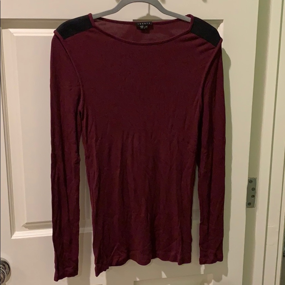 Theory burgundy ribbed top
